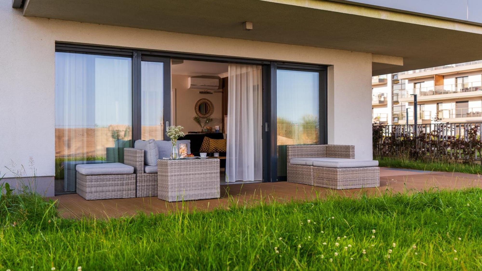 Apartament Odnowa Z Bezposrednim Widokiem Na Morze W Gardenia Dziwnow - Экстерьер фото
